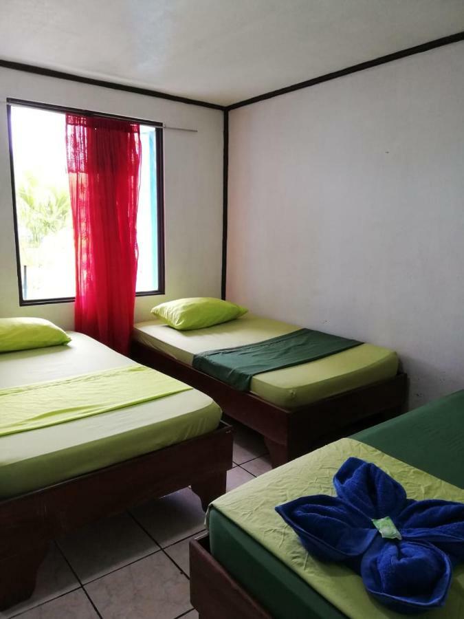 Cabinas Miss Miriam 2 ตอร์ตูเกโร ภายนอก รูปภาพ